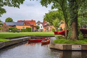Außenseite Ferienhaus [Sommer]