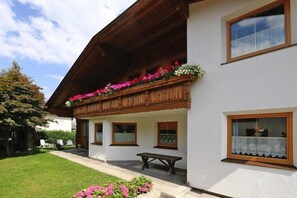Extérieur maison de vacances [été]