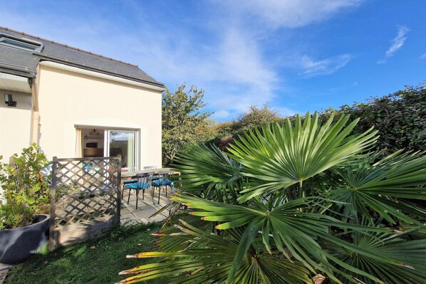 Holiday Home Exterior [summer]
