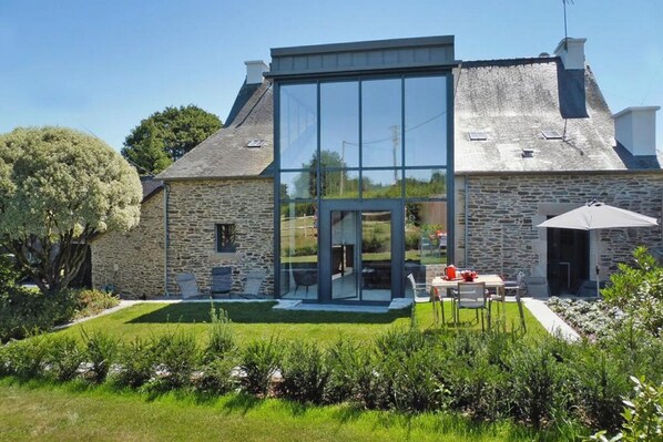 Extérieur maison de vacances [été]