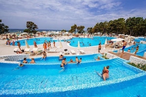 Schwimmbad des Ferienhauses