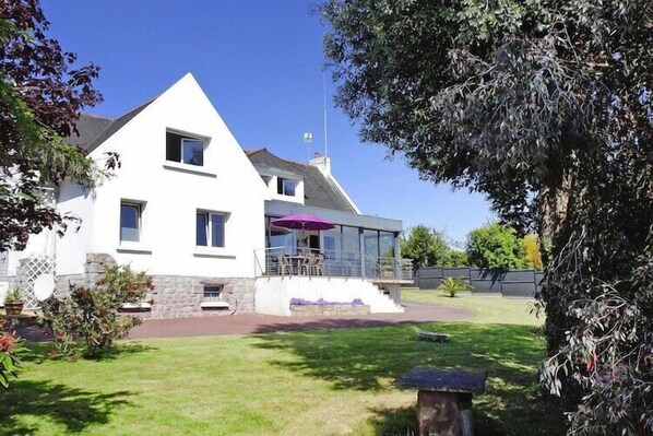 Holiday Home Exterior [summer]