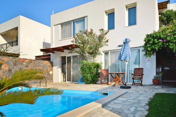 Holiday Home Exterior [summer]