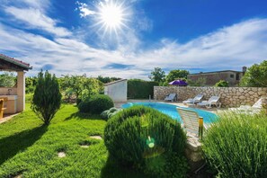 Holiday Home Swimming Pool