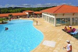 Schwimmbad des Ferienhauses