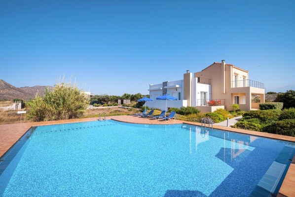 Schwimmbad des Ferienhauses