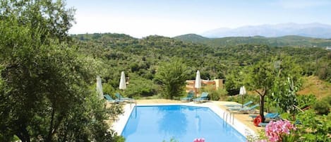 Piscine maison de vacances