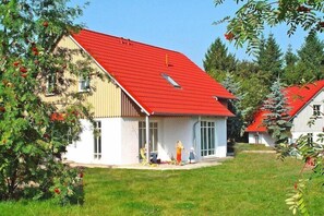 Holiday Home Exterior [summer]