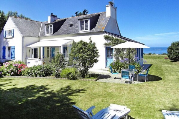 Holiday Home Exterior [summer]