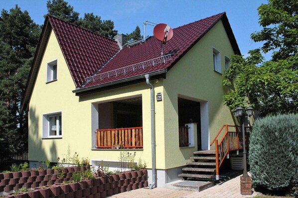 Holiday Home Exterior [summer]