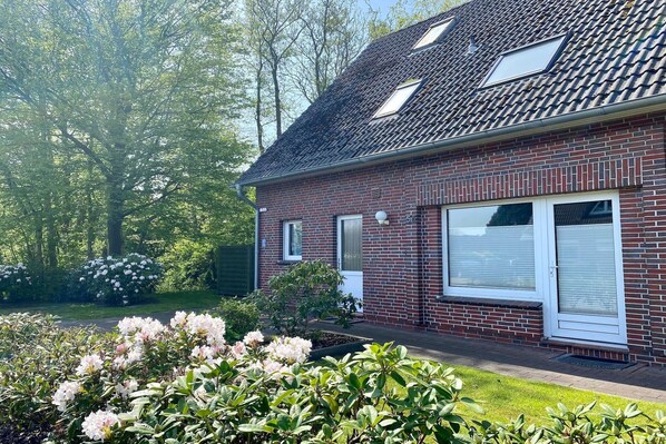 Holiday Home Exterior [summer]