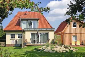 Holiday Home Exterior [summer]
