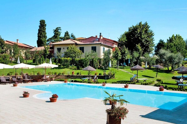 Piscine maison de vacances