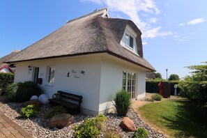 Extérieur maison de vacances [été]