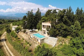 Holiday Home Swimming Pool