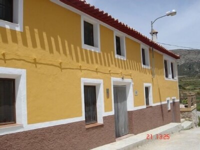 Self catering cottage La Risca I and II for 8 people