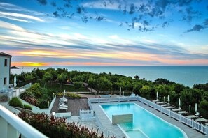 Piscine maison de vacances