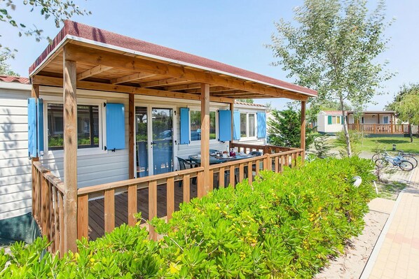 Holiday Home Exterior [summer]