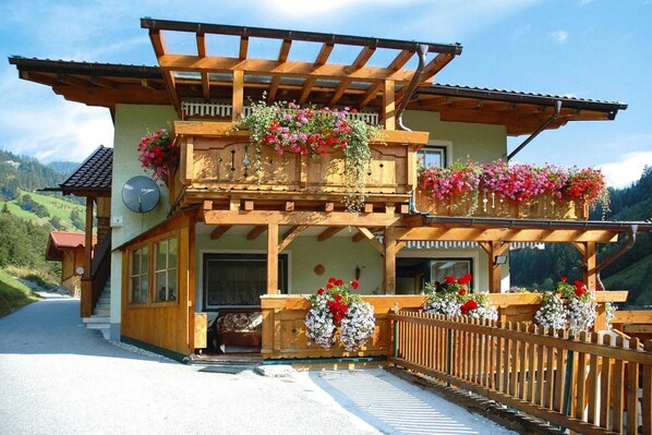 Holiday Home Exterior [summer]