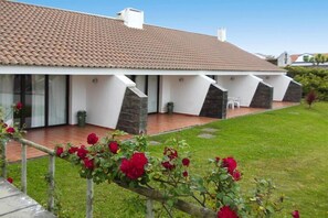 Exterior casa de vacaciones [verano]