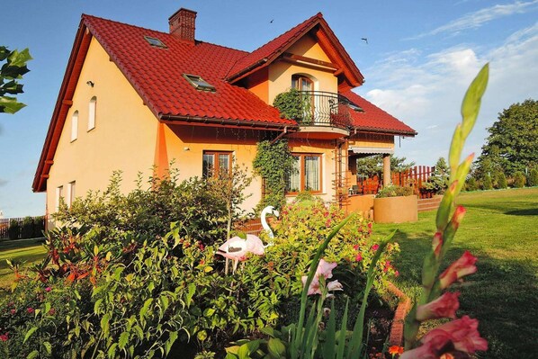 Holiday Home Exterior [summer]