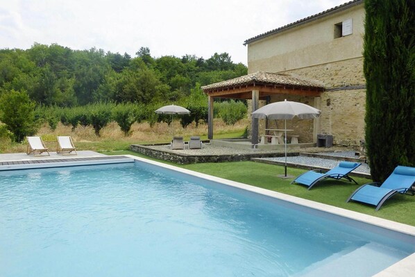 Piscine maison de vacances