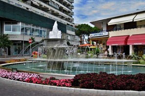 Surroundings [summer] (1-5 km)