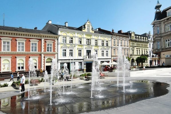 Außenseite Ferienhaus [Sommer]