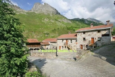 Lorences Rural Apartments for 2 people