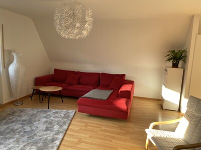 75m2 Wohnung mit offenem Wohn-/Essbereich & Balkon + Stellplatz