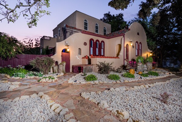 Beautiful Spanish style Villa