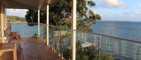 Breathtaking panoramic views of Port Stephens. Watch dolphins & turtles swim by.