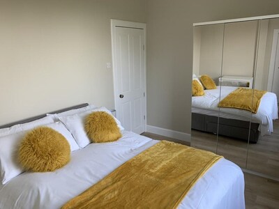 Leith Links Luxury Central Apartment ✰ Sleeps 6