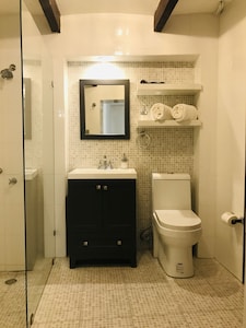 Suite Lavanda - AROMA SPA Recámara privada independiente con baño completo