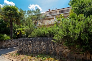 Extérieur maison de vacances [été]