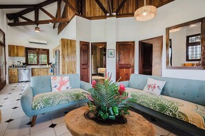 Living Room (1)