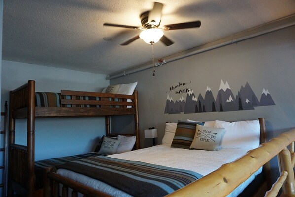 Caribou Highlands 113A Loft Bedroom