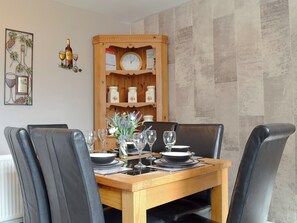Charming dining area | Old Low Farm Cottage, Aldbrough, near Hornsea