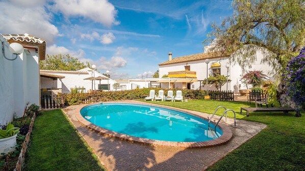 Cortijo del Coco 1 Fuente de Piedra by Ruralidays