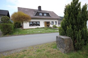 Esterni