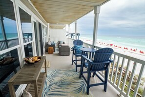 Private covered balcony