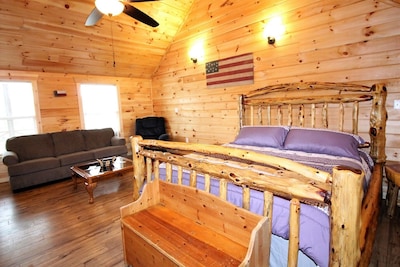 Beautiful Cabin sleeps 5