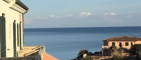 Vue sur la plage ou l’océan