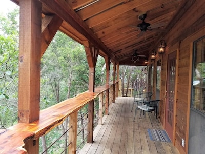 Stoney Porch Guest Cabin