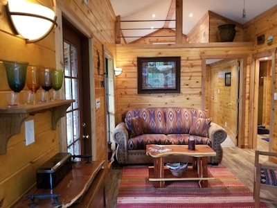 Stoney Porch Guest Cabin