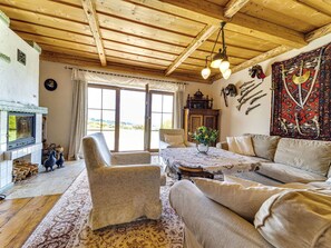 Furniture, Property, Couch, Window, Wood, Interior Design, Comfort, Living Room, Building, Floor