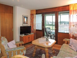 Meubles, Propriété, Table, Cadre, Télévision, Bois, Canapé, Design Intérieur, Chaise, Salon