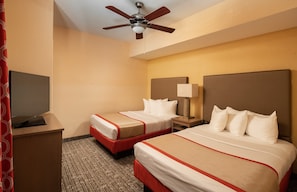 Drift to sleep in the 2 luxury Double beds in the second bedroom, or in the King bed in the master bedroom.