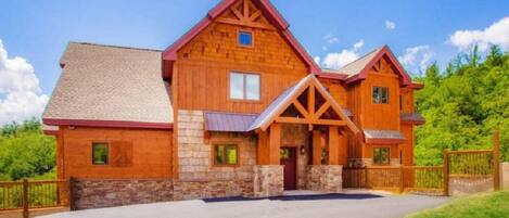 Upscale, luxury cabin with an indoor pool and waterfall feature and the most breathtaking views!