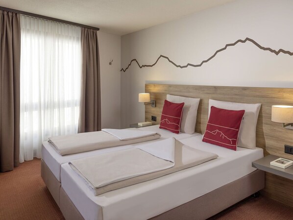 Building, Furniture, Property, Comfort, Wood, Interior Design, Shade, Bed Frame, Floor, House